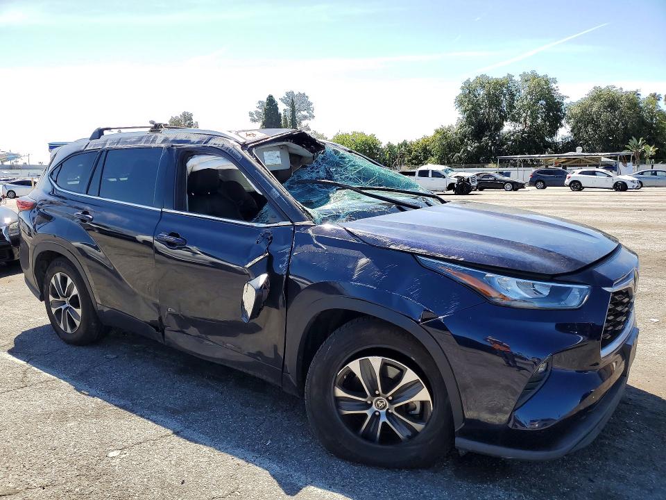 Aukcja sprzedaży 2020 Toyota Highlander, vin: 5TDHZRAHXLS021182, numer aukcji: 50701266