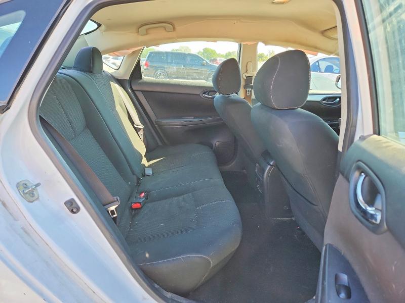49785056 :رقم المزاد ، 3N1AB7AP7JY271327 vin ، 2018 Nissan Sentra مزاد بيع