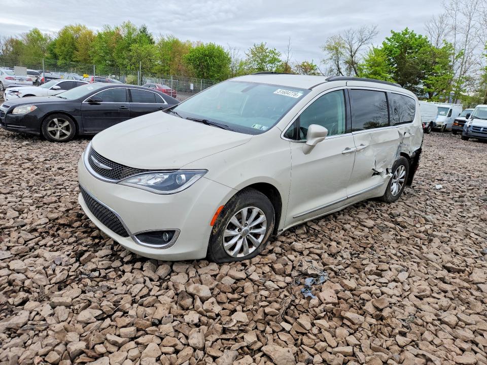 Продаж на аукціоні авто 2017 Chrysler Pacifica, vin: 2C4RC1BG6HR739745, номер лоту: 51604776