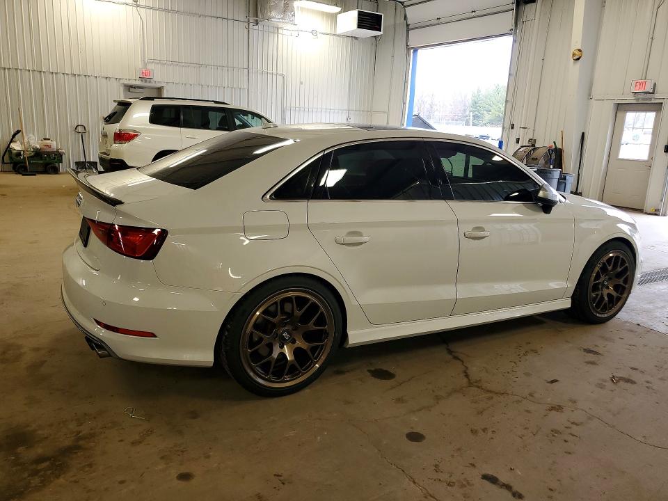 49307666 :رقم المزاد ، WAUB1GFF7G1066931 vin ، 2016 Audi S3 مزاد بيع