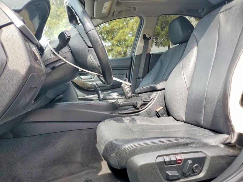 48541586 :رقم المزاد ، WBA3C1C5XFK122036 vin ، 2015 Bmw 330xi مزاد بيع