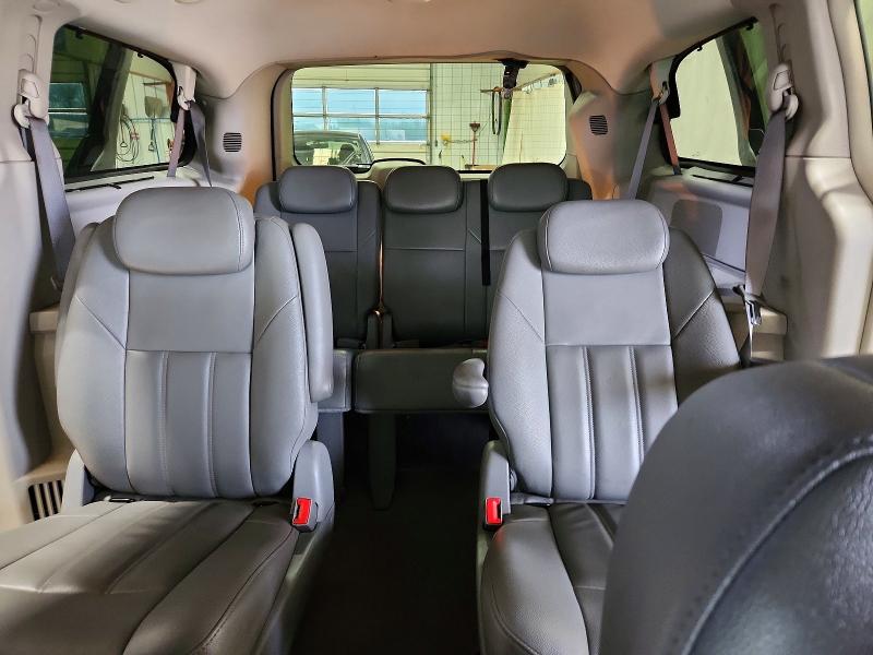 Продажа на аукционе авто 2008 Chrysler Town & Country, vin: 2A8HR54P88R800536, номер лота: 51262736