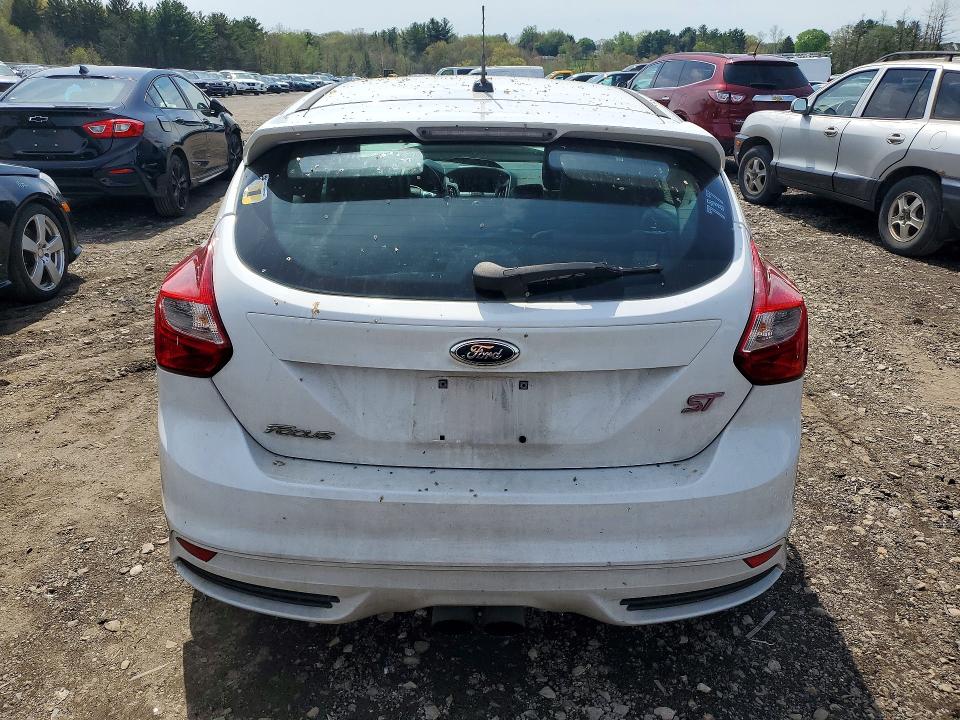 Продаж на аукціоні авто 2013 Ford Focus, vin: 1FADP3L96DL185917, номер лоту: 49933456