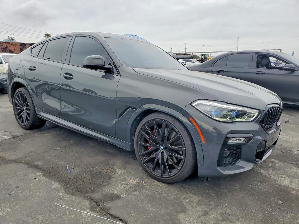 48712126 :رقم المزاد ، 5UXCY8C0XM9H45390 vin ، 2021 Bmw X6 مزاد بيع