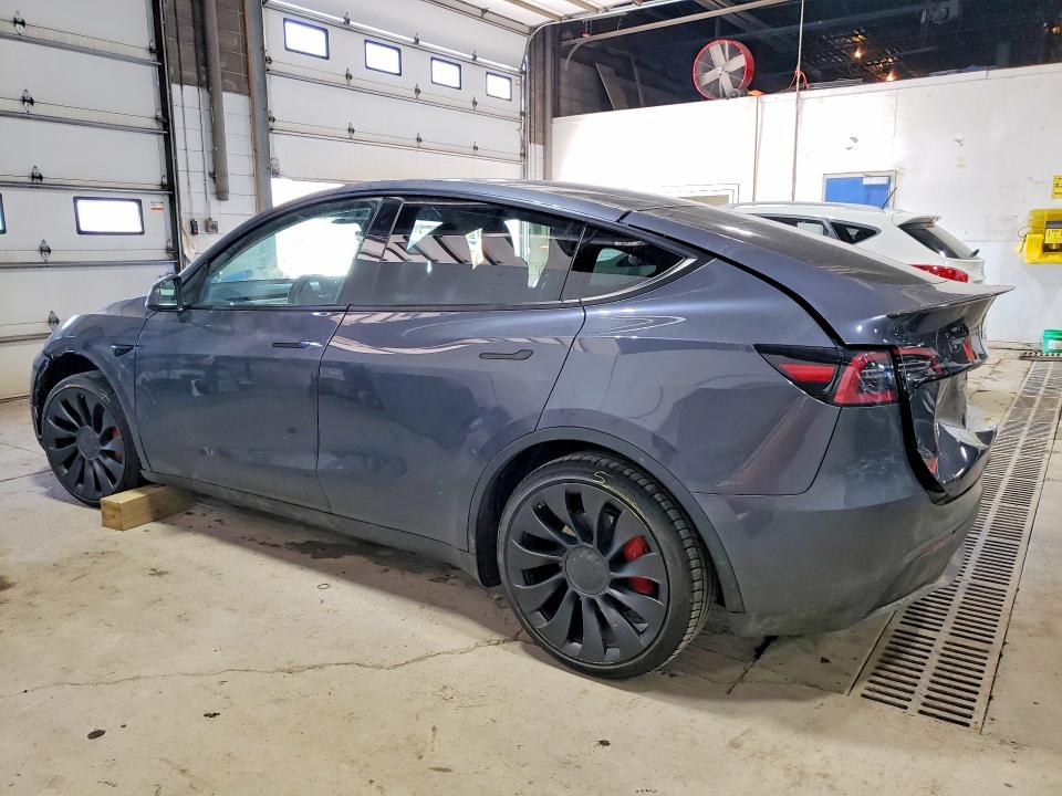 Продажа на аукционе авто 2022 Tesla Model Y, vin: 7SAYGDEF4NF462981, номер лота: 49660166