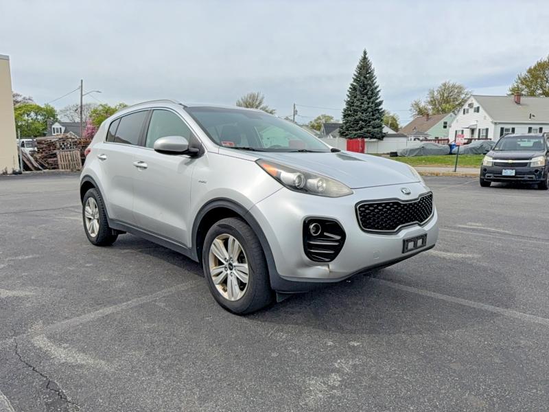 52049506 :رقم المزاد ، KNDPMCAC7H7037286 vin ، 2017 Kia Sportage مزاد بيع