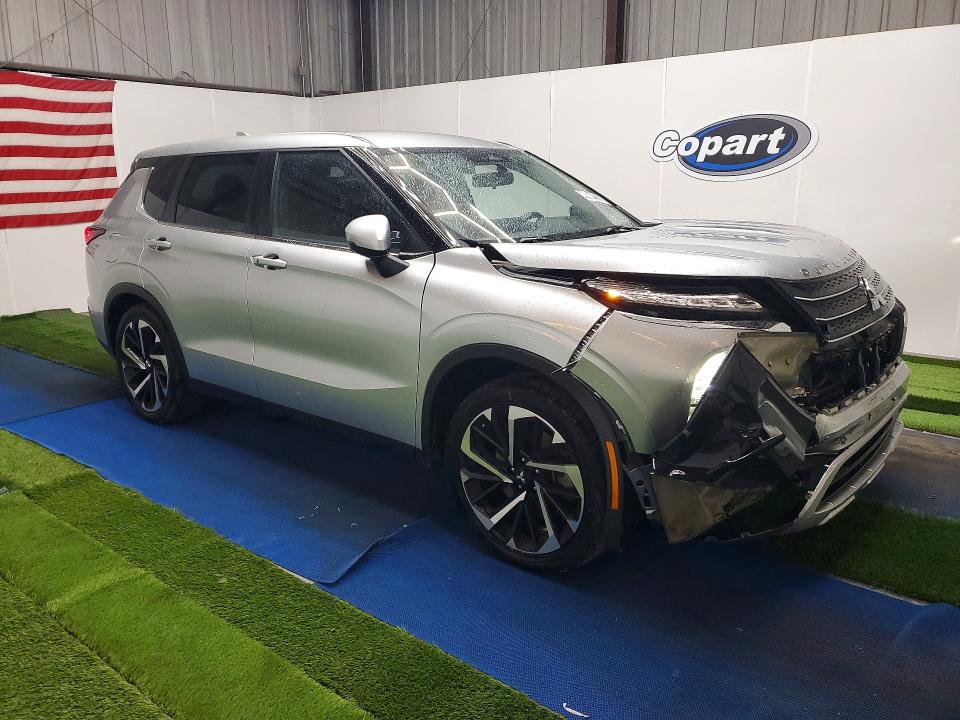 Продаж на аукціоні авто 2022 Mitsubishi Outlander, vin: JA4J4UA87NZ074727, номер лоту: 49641126