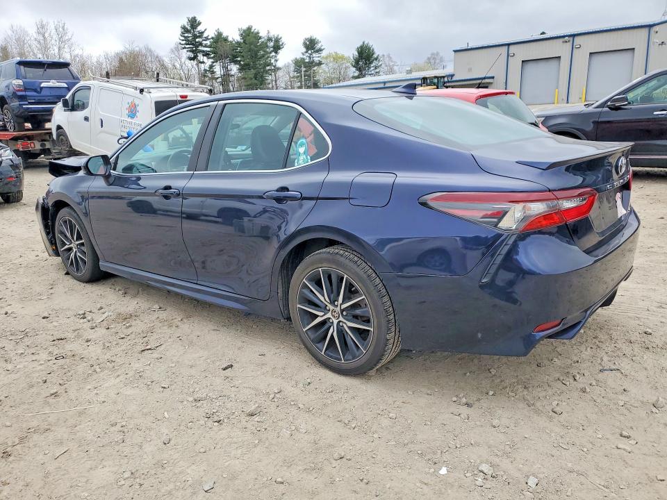 50557376 :رقم المزاد ، 4T1G11AK7MU567611 vin ، 2021 Toyota Camry مزاد بيع