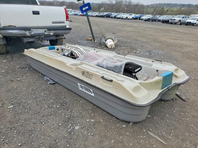 2021 Misc Boat მანქანა იყიდება აუქციონზე, vin: CAZEP35817E121, აუქციონის ნომერი: 48169896