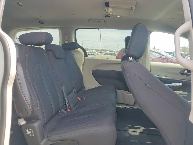 Продажа на аукционе авто 2018 Chrysler Pacifica, vin: 2C4RC1FG6JR128730, номер лота: 50623566