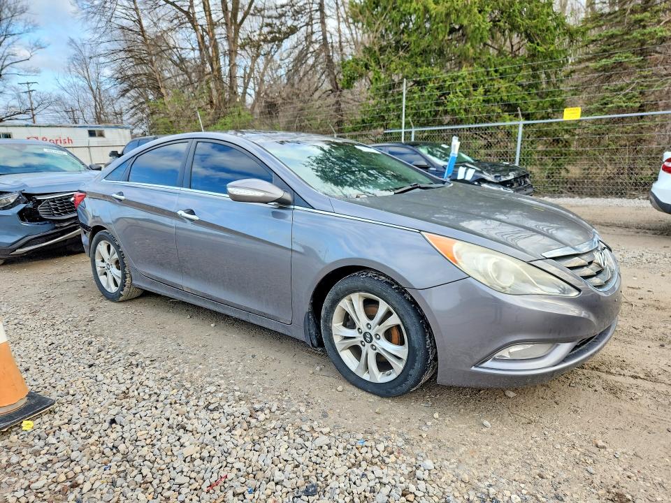 2011 Hyundai Sonata მანქანა იყიდება აუქციონზე, vin: 5NPEC4AC4BH115817, აუქციონის ნომერი: 48698586