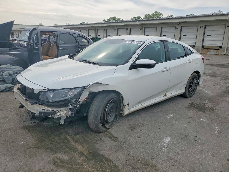 Продажа на аукционе авто 2020 Honda Civic, vin: 19XFC2F63LE010381, номер лота: 51092216