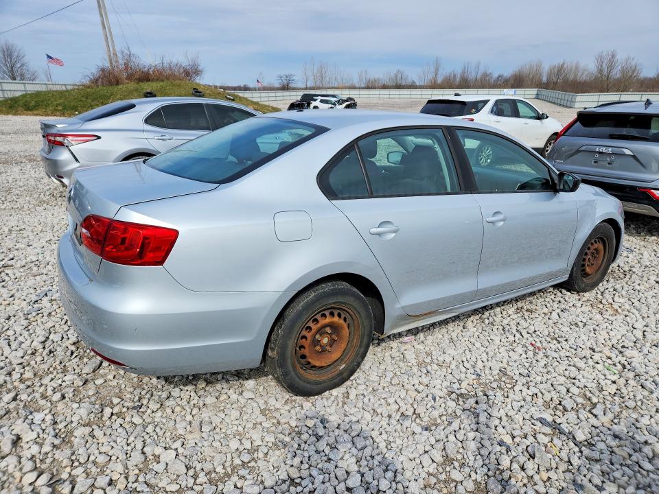 2013 Volkswagen Jetta მანქანა იყიდება აუქციონზე, vin: 3VW2K7AJXDM304441, აუქციონის ნომერი: 49362146