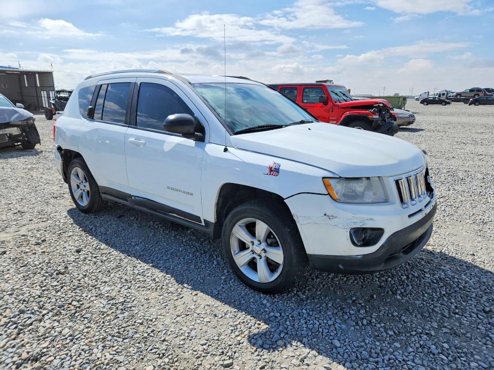 2012 Jeep Compass მანქანა იყიდება აუქციონზე, vin: 1C4NJCEB2CD634339, აუქციონის ნომერი: 51644316