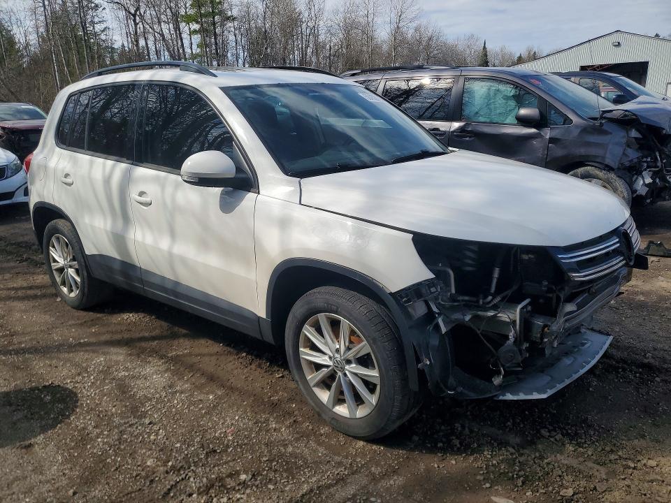 Продажа на аукционе авто 2014 Volkswagen Tiguan, vin: WVGJV3AX2EW531042, номер лота: 50453116
