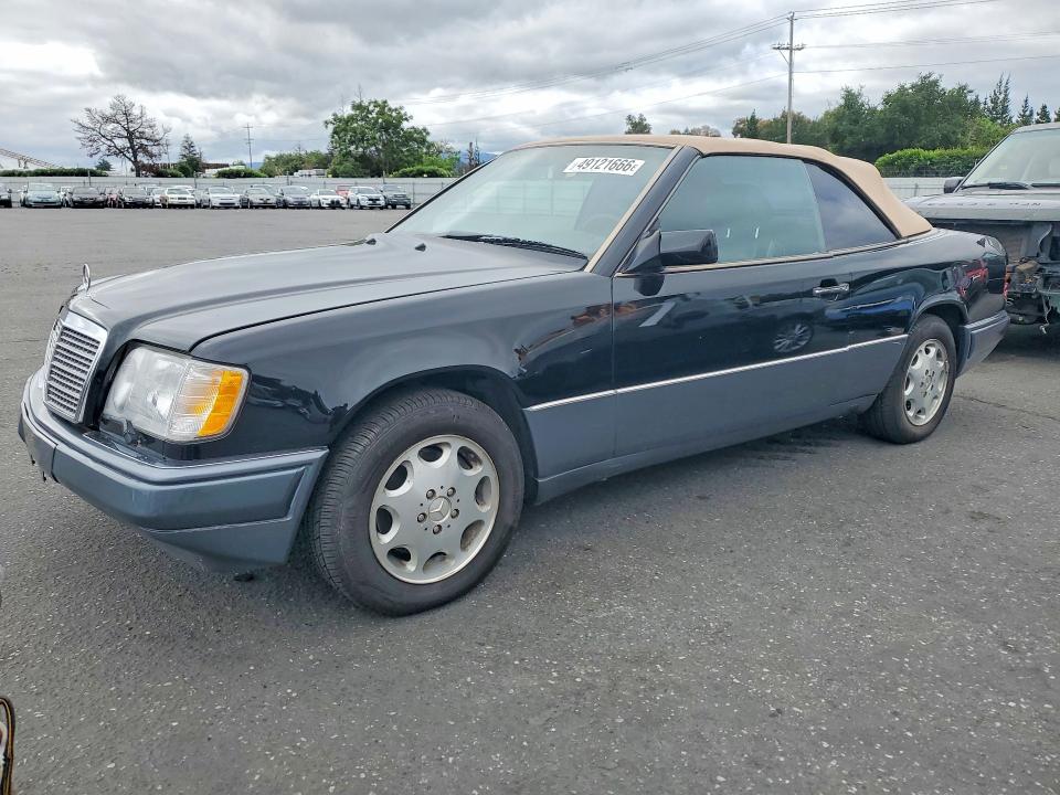 Продажа на аукционе авто 1995 Mercedes-benz E-class, vin: WDBEA66EXSC276601, номер лота: 49121666
