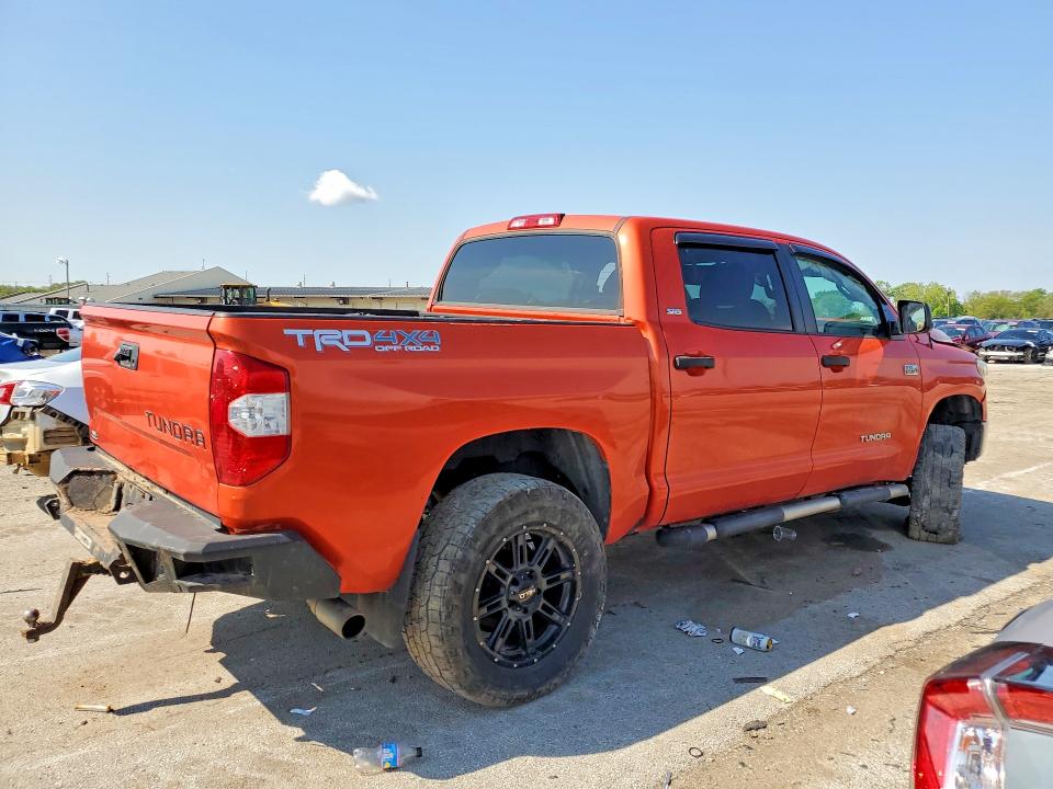 Продаж на аукціоні авто 2018 Toyota Tundra, vin: 5TFDW5F14JX735151, номер лоту: 51844856