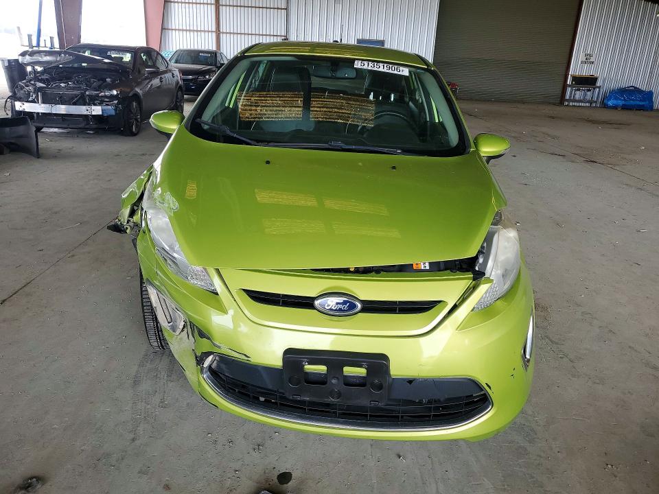 51351906 :رقم المزاد ، 3FADP4FJXDM153949 vin ، 2013 Ford Fiesta مزاد بيع