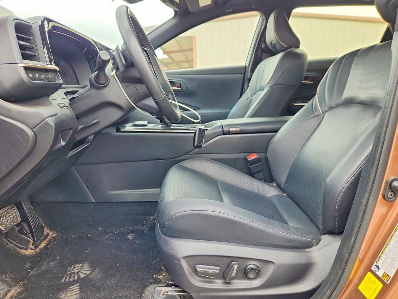 50748876 :رقم المزاد ، JTDACAAJ4S3000173 vin ، 2025 Toyota Crown Signia مزاد بيع