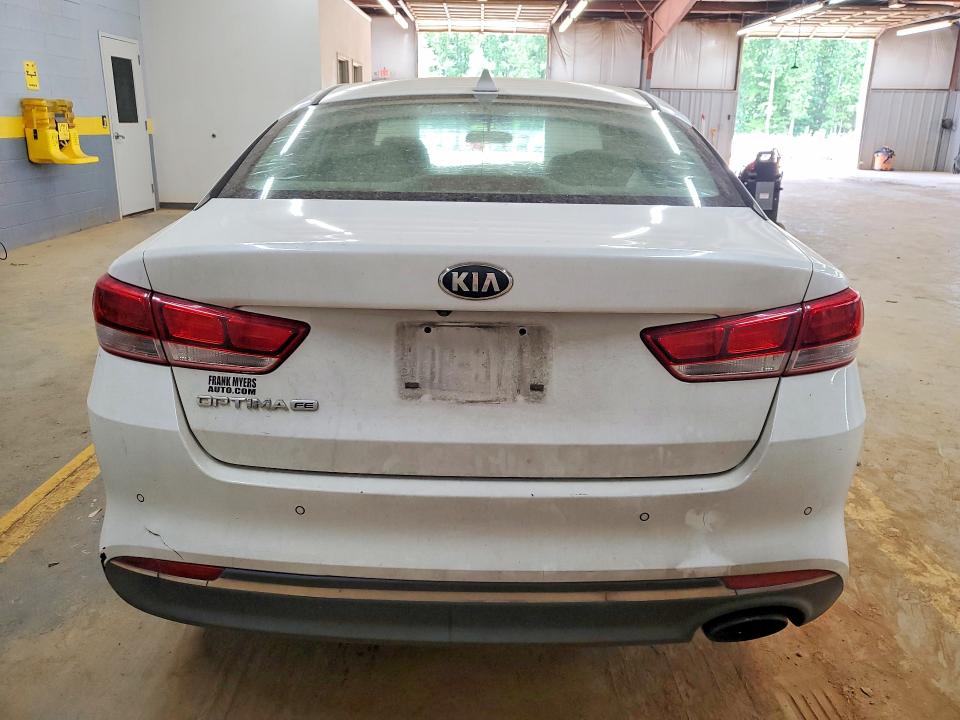 2018 Kia Optima მანქანა იყიდება აუქციონზე, vin: 5XXGT4L35JG182877, აუქციონის ნომერი: 49367106