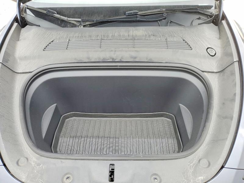 49300746 :رقم المزاد ، 7SAYGDED7PF939923 vin ، 2023 Tesla Model Y مزاد بيع