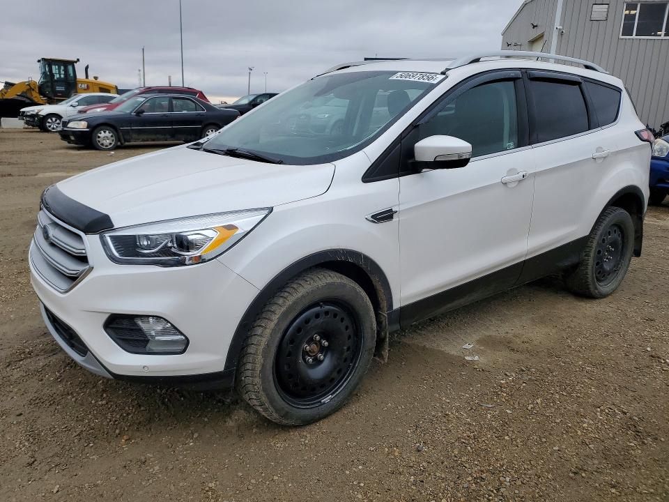 Продажа на аукционе авто 2018 Ford Escape, vin: 1FMCU9J97JUC21958, номер лота: 50697856