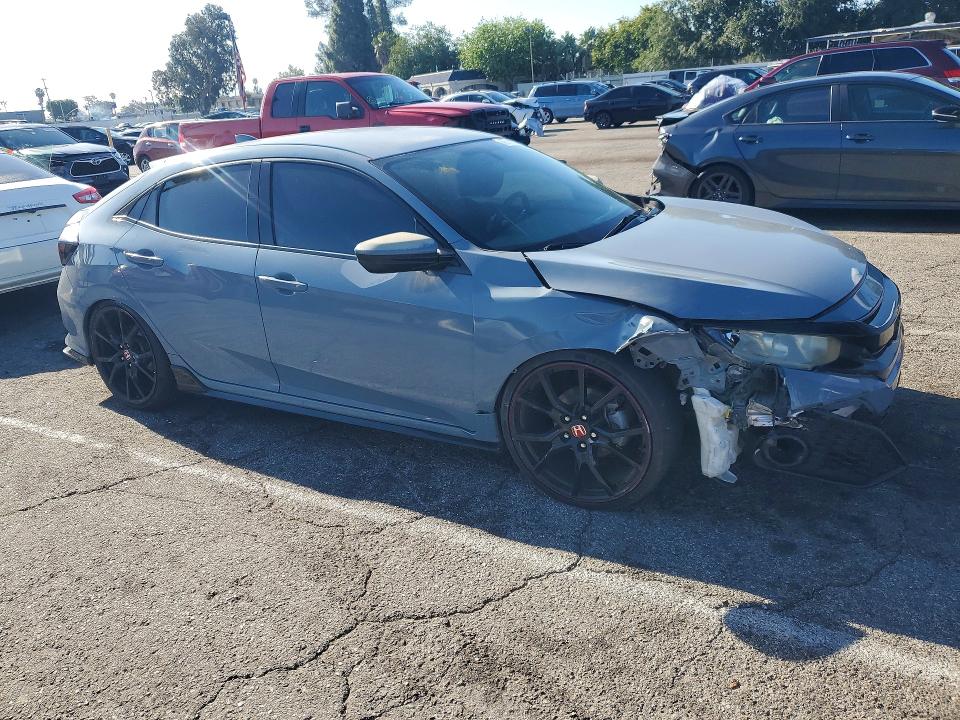 2018 Honda Civic მანქანა იყიდება აუქციონზე, vin: SHHFK7G41JU206693, აუქციონის ნომერი: 49781126