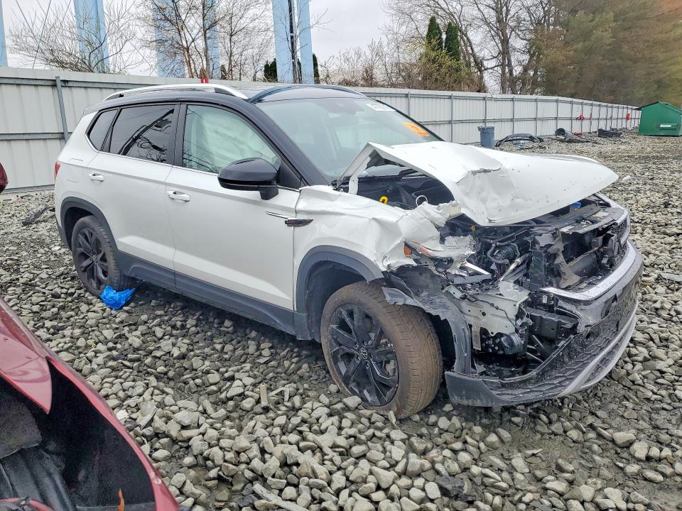Продаж на аукціоні авто 2024 Volkswagen Taos, vin: 3VVEX7B26RM015378, номер лоту: 47798216