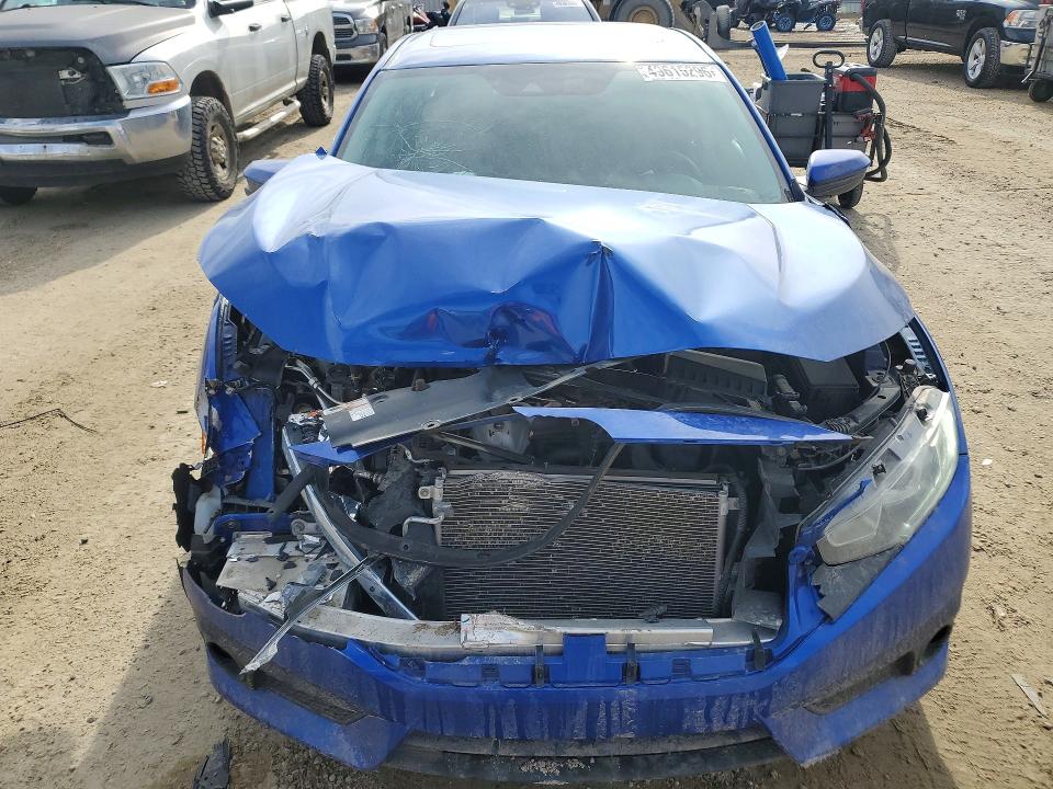 49615296 :رقم المزاد ، 2HGFC2F86JH006233 vin ، 2018 Honda Civic مزاد بيع
