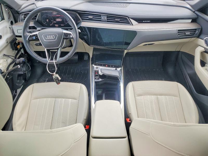 Aukcja sprzedaży 2024 Audi Q8 E-tron, vin: WA1CAAGE0RB007771, numer aukcji: 49975926