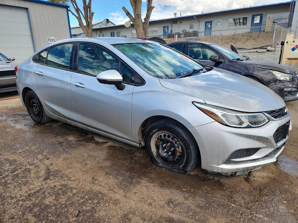 Продажа на аукционе авто 2018 Chevrolet Cruze, vin: 1G1BC5SM6J7210892, номер лота: 79980675