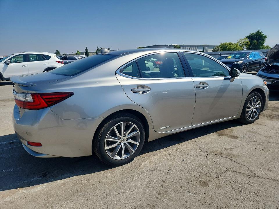 51486906 :رقم المزاد ، JTHBW1GG9G2131876 vin ، 2016 Lexus Es مزاد بيع