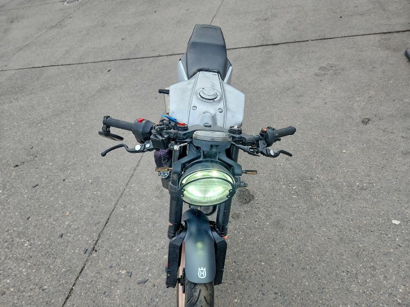Aukcja sprzedaży 2020 Husqvarna Vitpilen 401/svartpilen 401, vin: MD2JUJ407LC264452, numer aukcji: 49595496