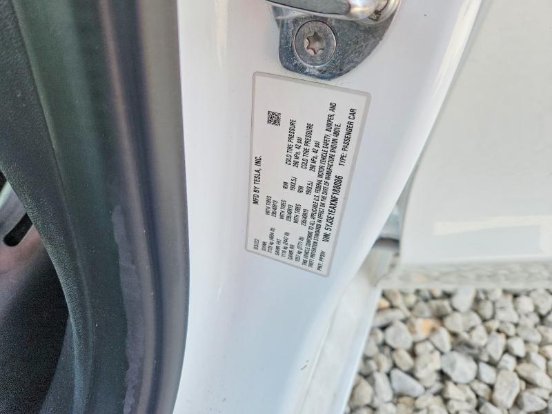 48412586 :رقم المزاد ، 5YJ3E1EAXNF188086 vin ، 2022 Tesla Model 3 مزاد بيع