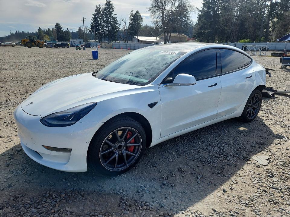 48689566 :رقم المزاد ، 5YJ3E1EA6LF660491 vin ، 2020 Tesla Model 3 مزاد بيع
