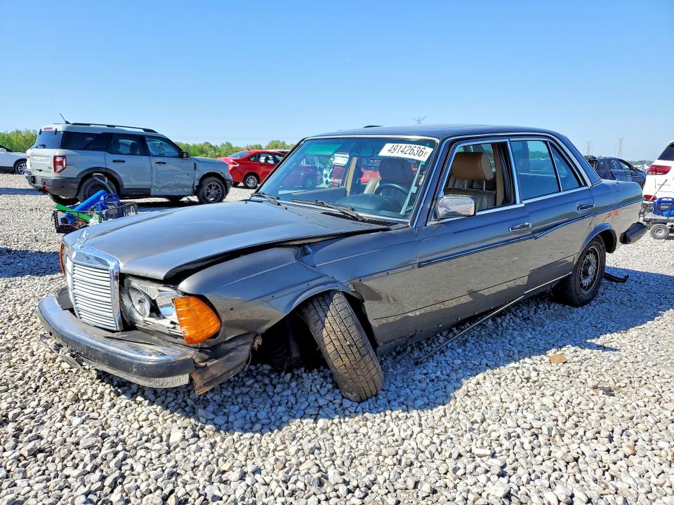 Aukcja sprzedaży 1983 Mercedes-benz 300, vin: WDBAB33A0DB016776, numer aukcji: 49142636