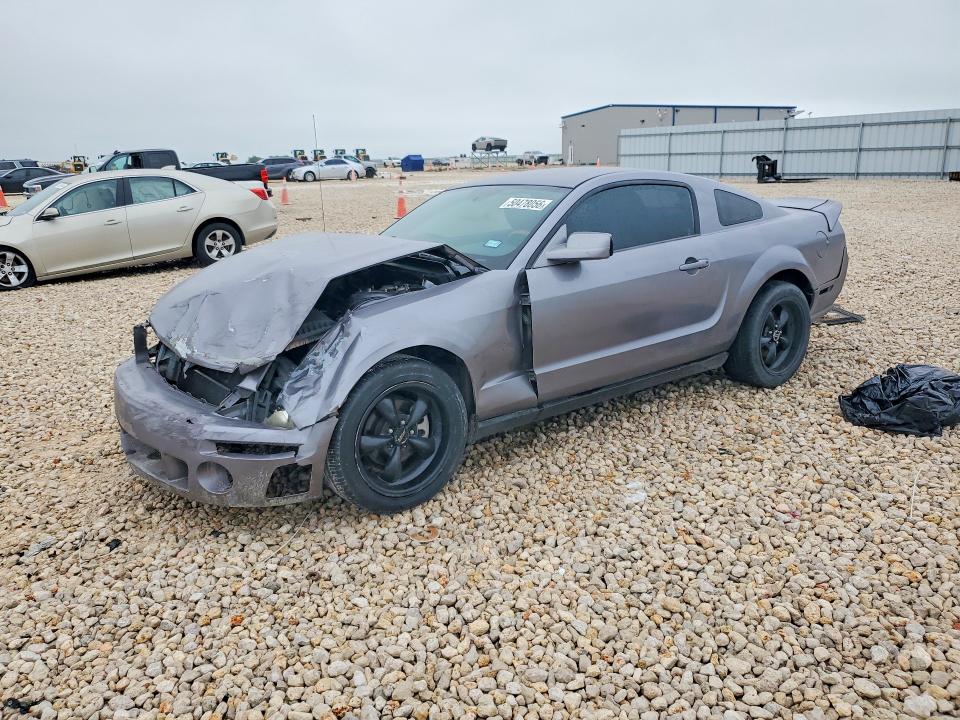 50478056 :رقم المزاد ، 1ZVFT80N675335110 vin ، 2007 Ford Mustang مزاد بيع