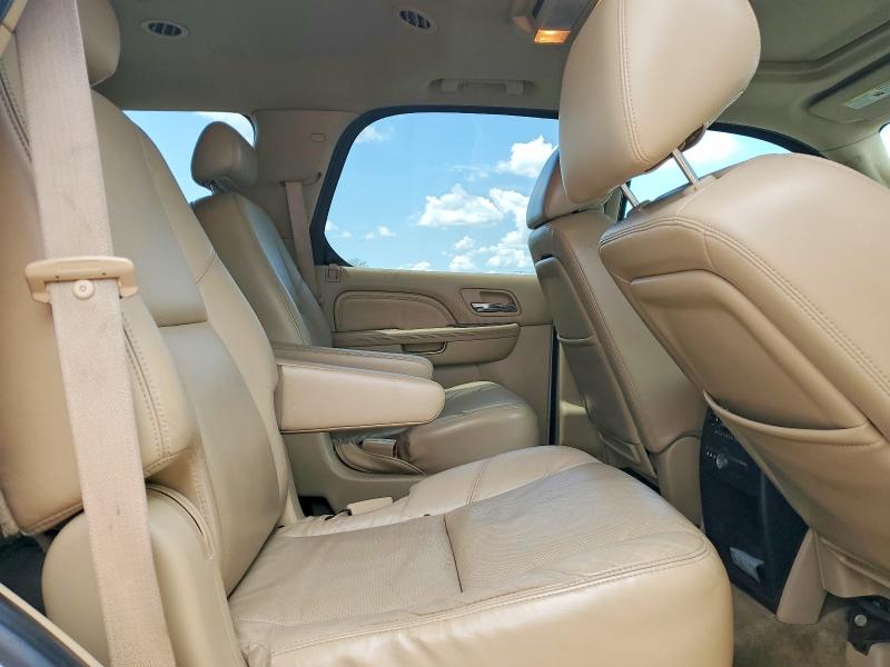 Продаж на аукціоні авто 2010 Cadillac Escalade, vin: 1GYUKBEF5AR279182, номер лоту: 51685716
