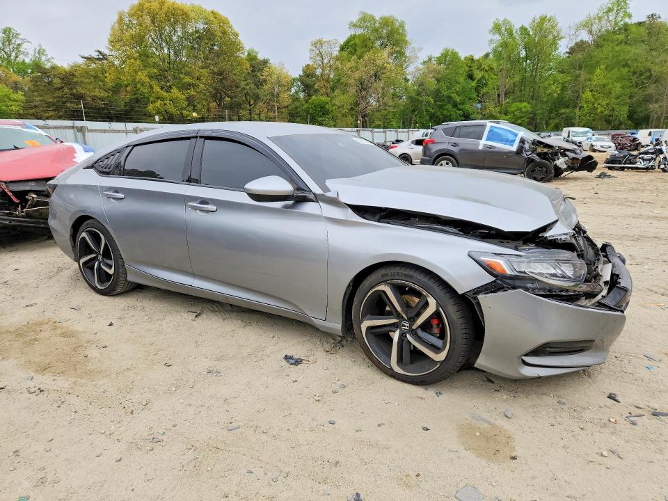50713716 :رقم المزاد ، 1HGCV1F30KA168077 vin ، 2019 Honda Accord مزاد بيع