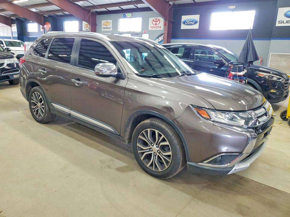 50214736 :رقم المزاد ، JA4JZ4AX3GZ024807 vin ، 2016 Mitsubishi Outlander مزاد بيع