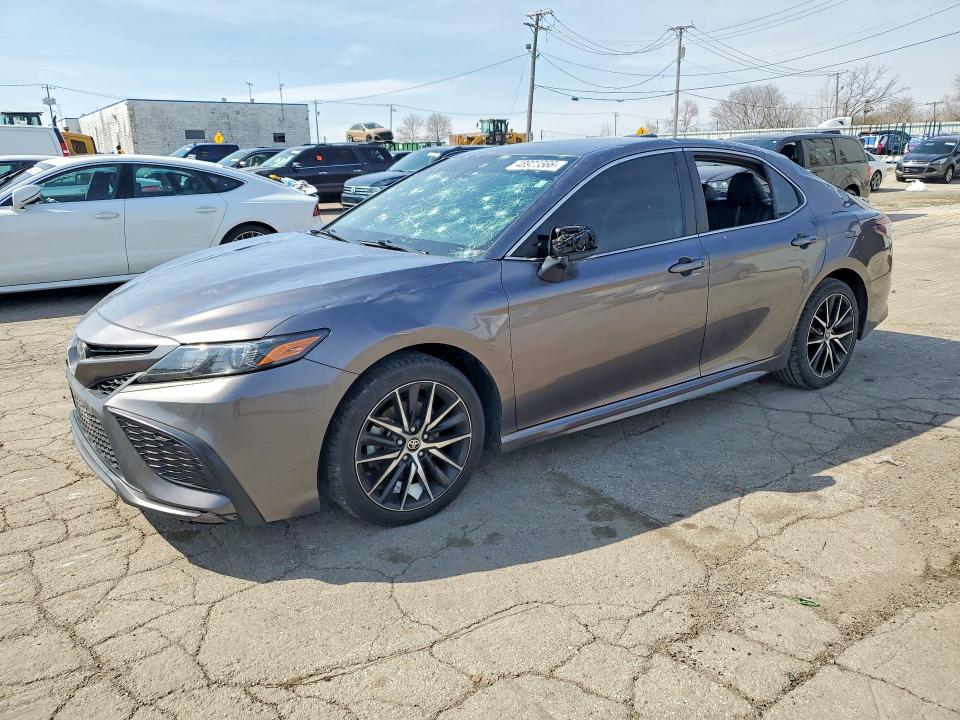 2021 Toyota Camry მანქანა იყიდება აუქციონზე, vin: 4T1G11AK1MU413895, აუქციონის ნომერი: 48923566