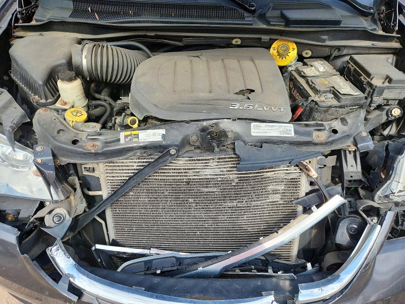 50529176 :رقم المزاد ، 2C4RC1BGXGR173362 vin ، 2016 Chrysler Town & Country مزاد بيع