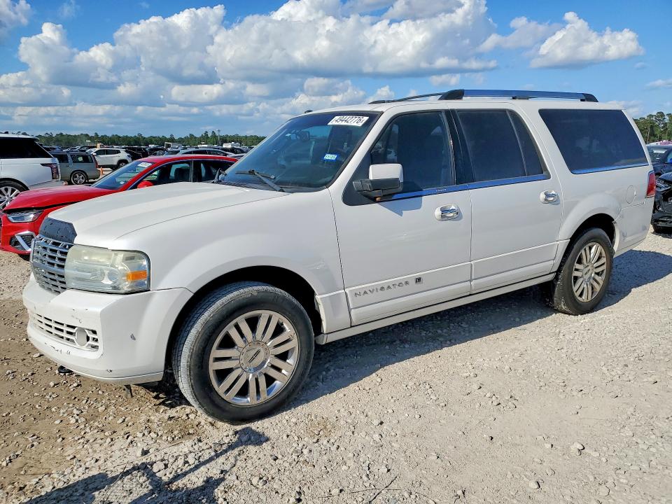 2011 Lincoln Navigator მანქანა იყიდება აუქციონზე, vin: 5LMJJ3H55BEJ03691, აუქციონის ნომერი: 49442776