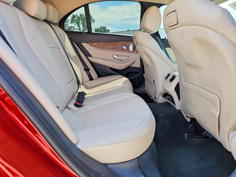 51108686 :رقم المزاد ، WDDZF4JB2KA530535 vin ، 2019 Mercedes-benz E مزاد بيع