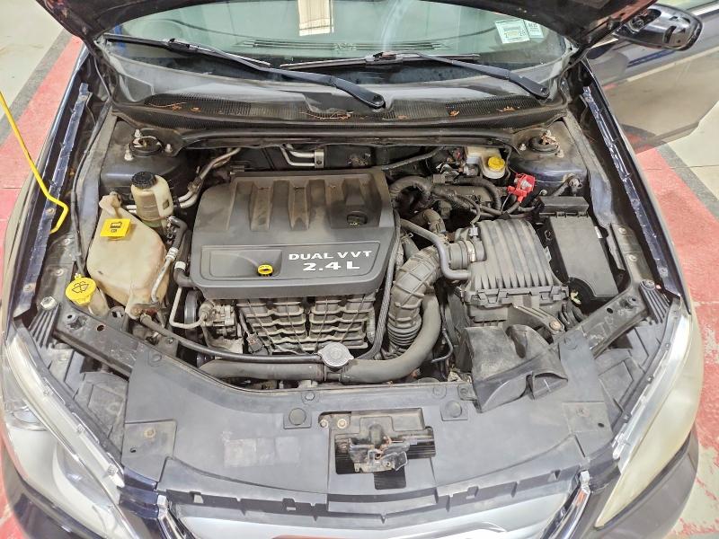2011 Chrysler 200 მანქანა იყიდება აუქციონზე, vin: 1C3BC1FB9BN590109, აუქციონის ნომერი: 49621746
