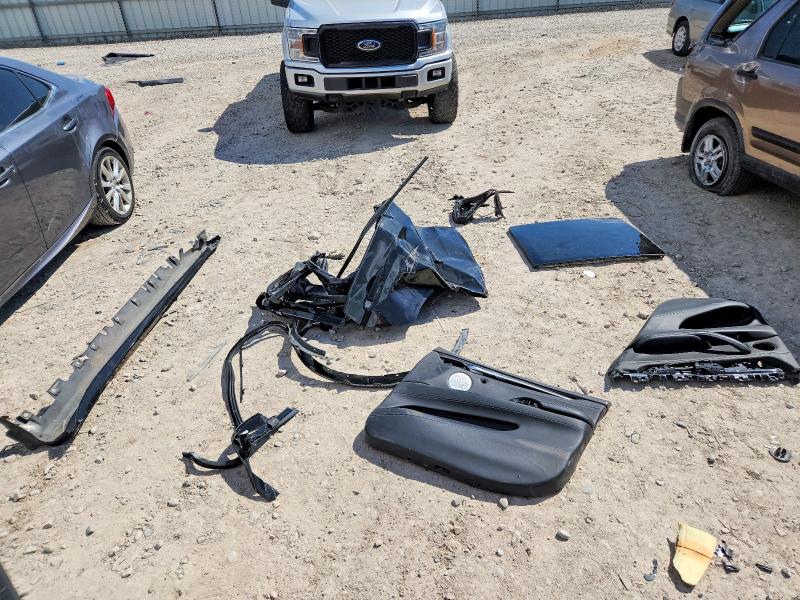 51663406 :رقم المزاد ، 5YMKT6C57J0X21256 vin ، 2018 Bmw X5 مزاد بيع