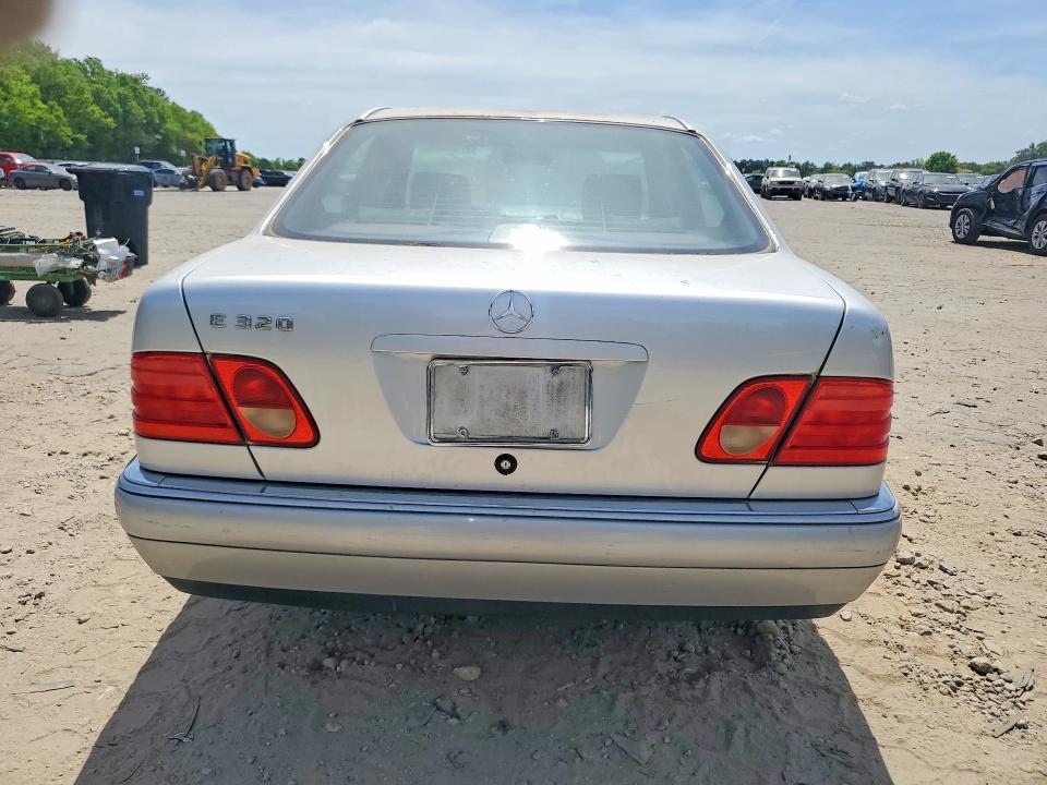 Продажа на аукционе авто 1998 Mercedes-benz E, vin: WDBJF65F1WA598362, номер лота: 47359936