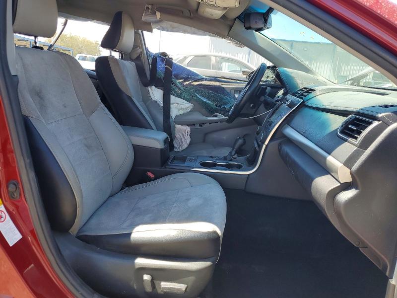 48996756 :رقم المزاد ، 4T1BF1FK0HU698759 vin ، 2017 Toyota Camry مزاد بيع