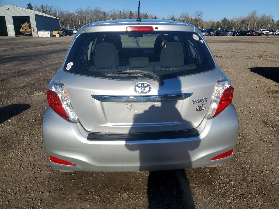 51271446 :رقم المزاد ، VNKKTUD3XEA013245 vin ، 2014 Toyota Yaris مزاد بيع