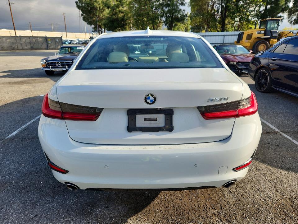 51404666 :رقم المزاد ، 3MW5R1J02L8B36363 vin ، 2020 Bmw 330i مزاد بيع